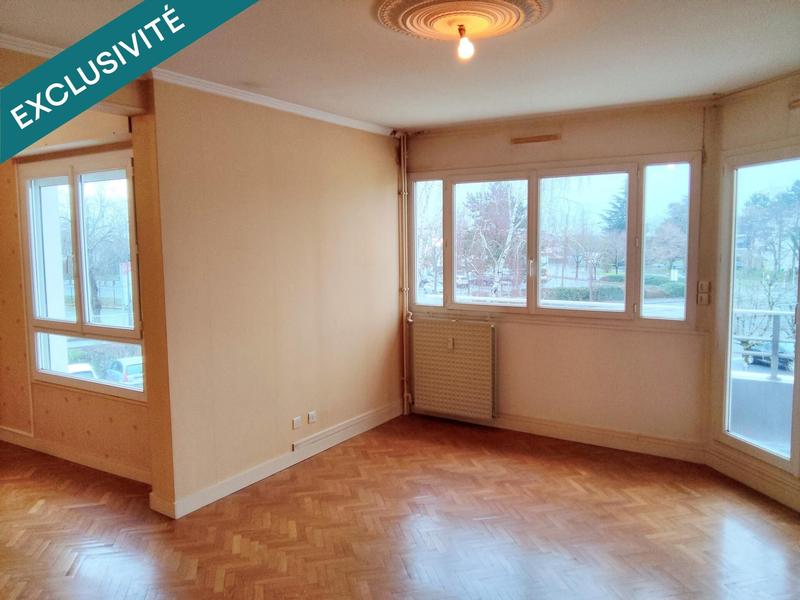 Appartement - 100 m² - 4 pièces