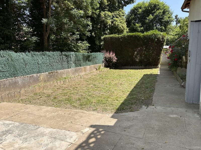 Maison - 96 m² - 6 pièces