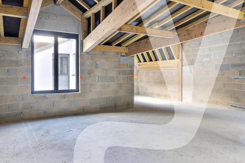 Appartement - 84 m² - 4 pièces