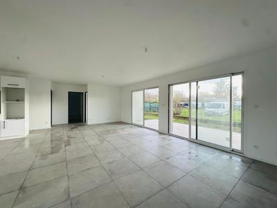 Maison - 120 m² - 4 pièces