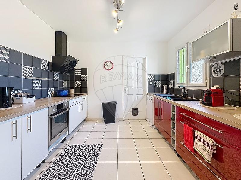 Maison - 100 m² - 4 pièces