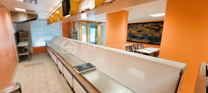 Appartement - 181 m² - 6 pièces