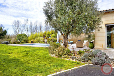 Maison ancienne - 247 m² - 6 pièces