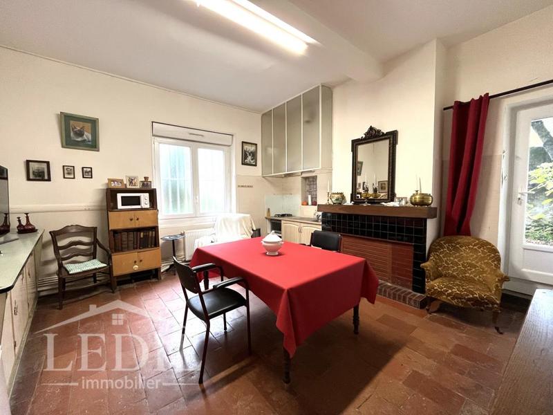 Maison de ville - 248 m² - 8 pièces