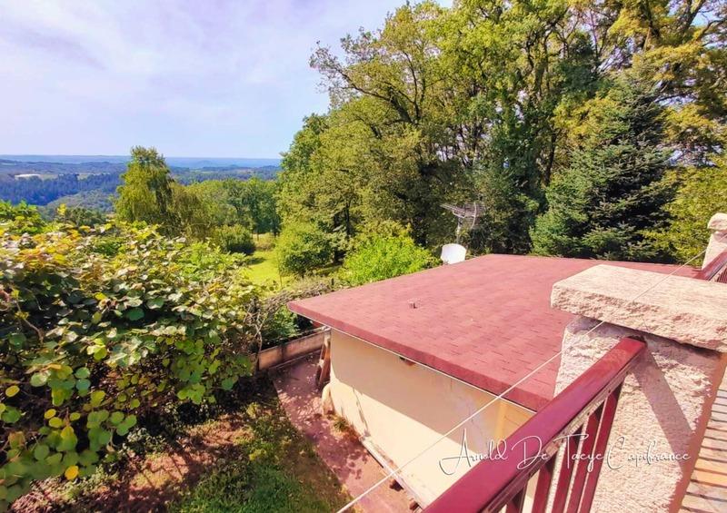 Maison - 262 m² - 10 pièces