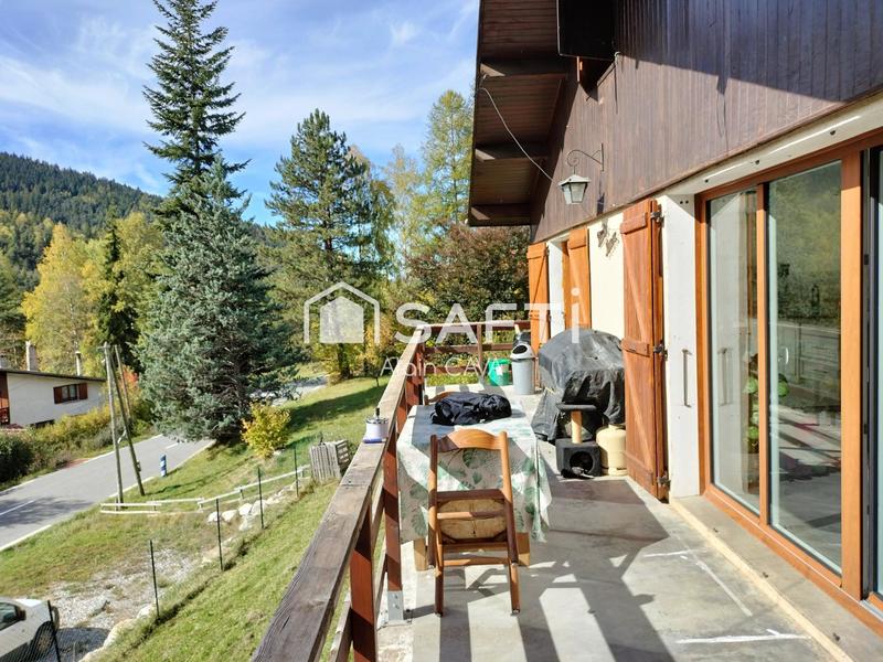 Maison - 105 m² - 4 pièces