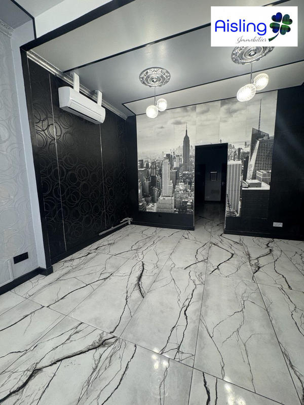 Local commercial - 64 m²