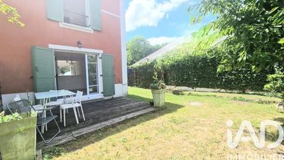 Maison - 74 m² - 4 pièces