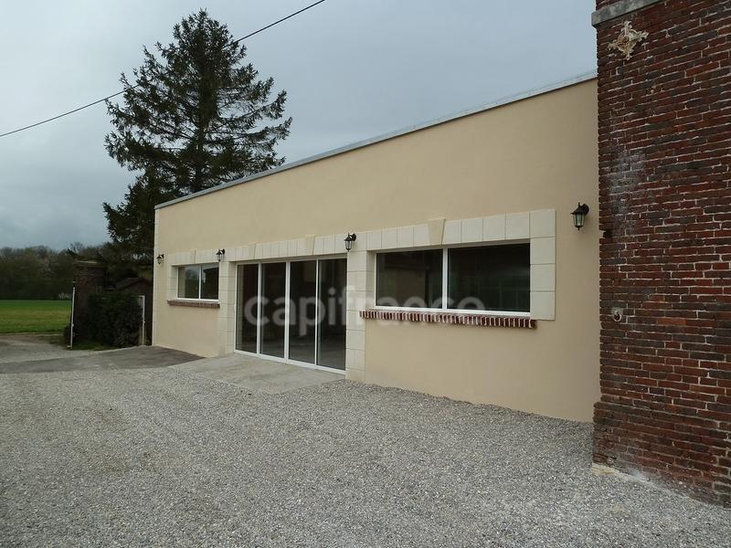 Maison - 550 m² - 5 pièces