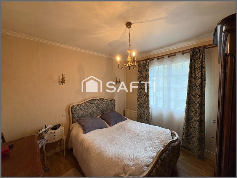 Maison - 90 m² - 7 pièces