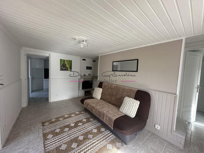 Maison - 80 m² - 5 pièces