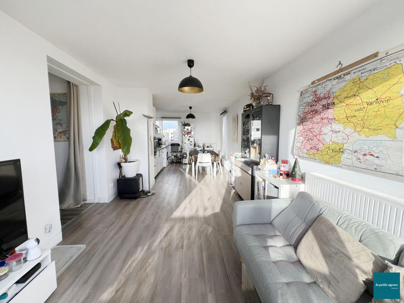 Appartement - 75 m² - 4 pièces