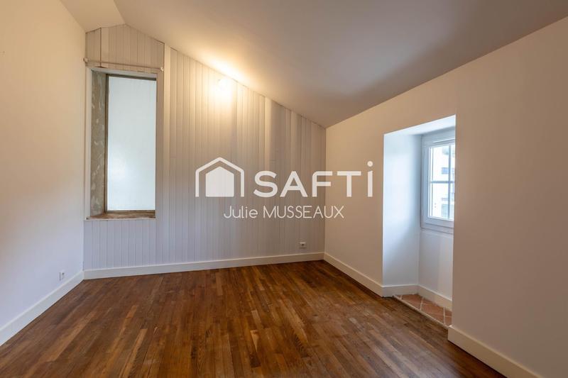 Maison - 95 m² - 5 pièces