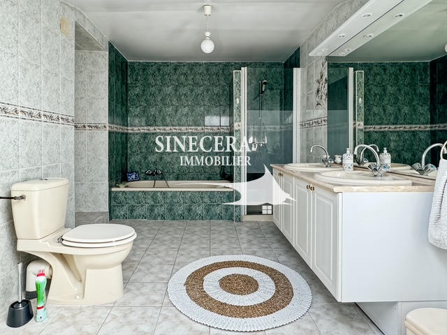 Maison - 157 m² - 4 pièces