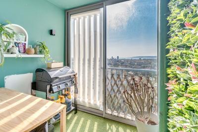 Appartement - 81 m² - 3 pièces