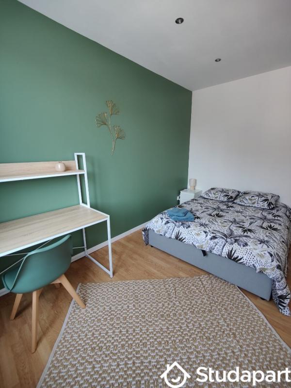 Chambre - 12 m² - 1 pièce