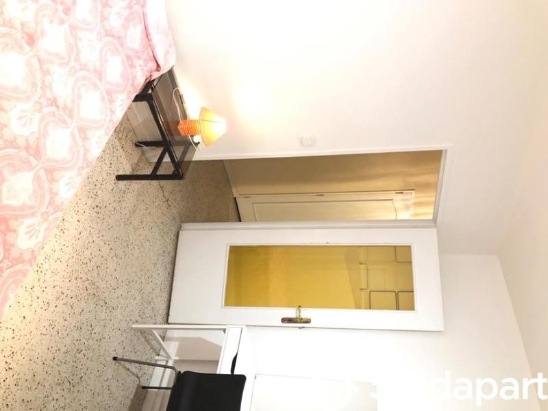 Chambre - 10 m² - 1 pièce