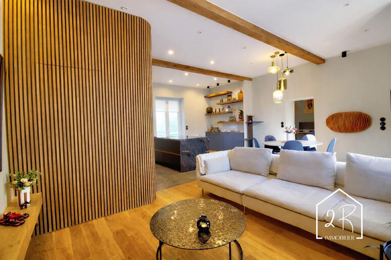 Appartement - 92 m² - 4 pièces