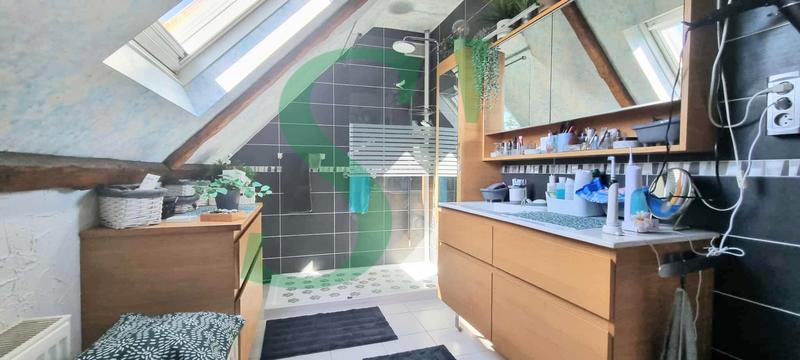 Maison - 150 m² - 7 pièces