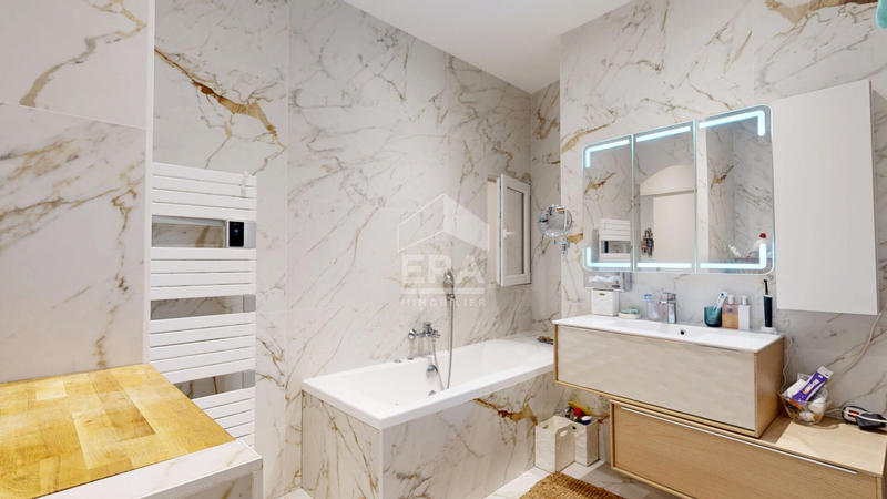 Appartement - 123 m² - 4 pièces