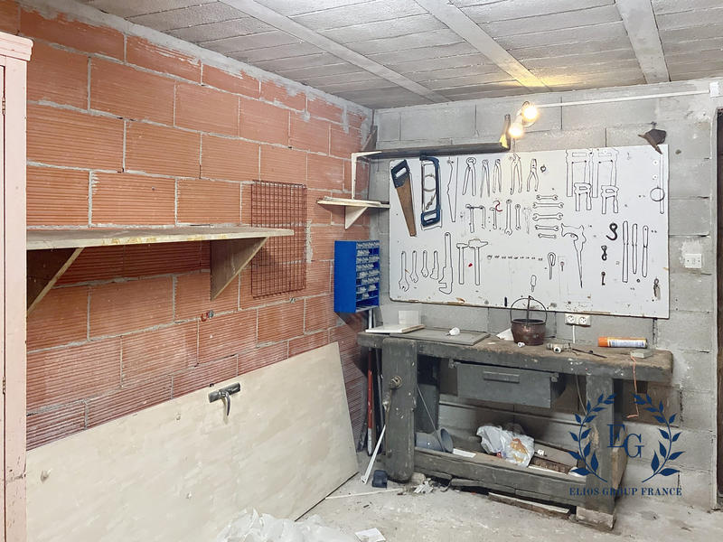 Maison traditionnelle - 179 m² - 6 pièces