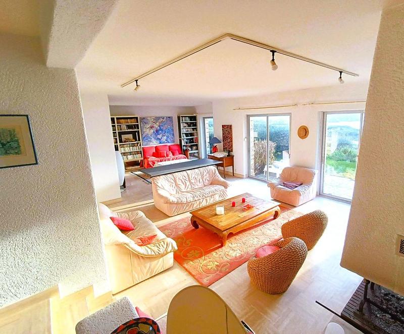 Maison - 130 m² - 5 pièces