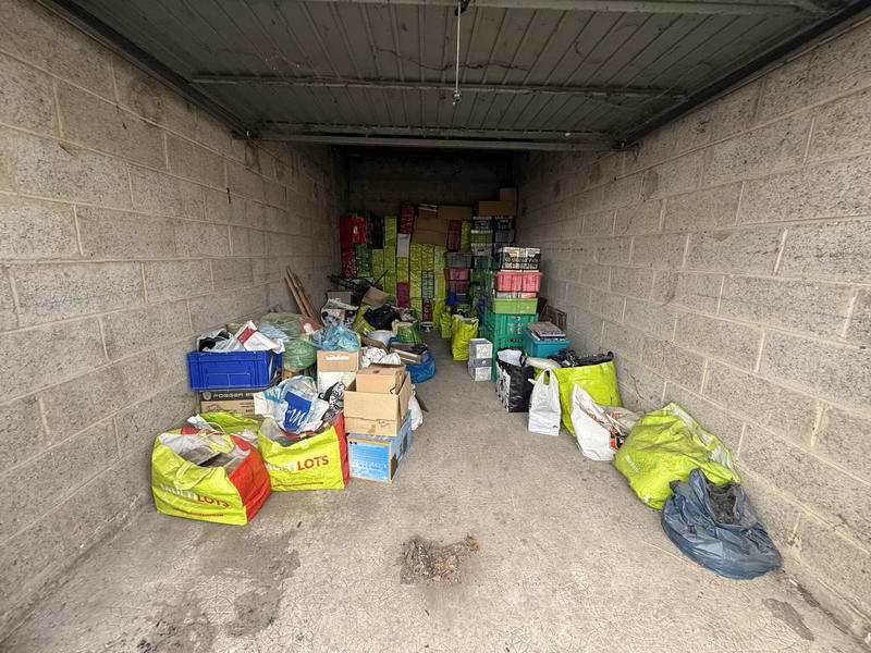 Parking / Garage - 15 m²