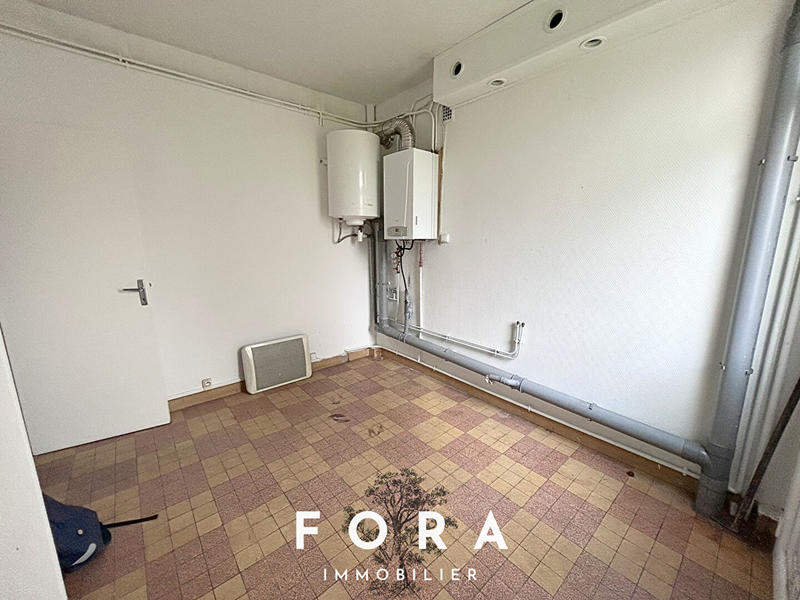 Local commercial - 34 m² - 2 pièces