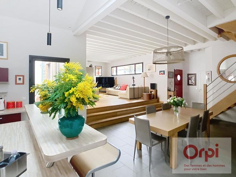 Maison - 176 m² - 6 pièces