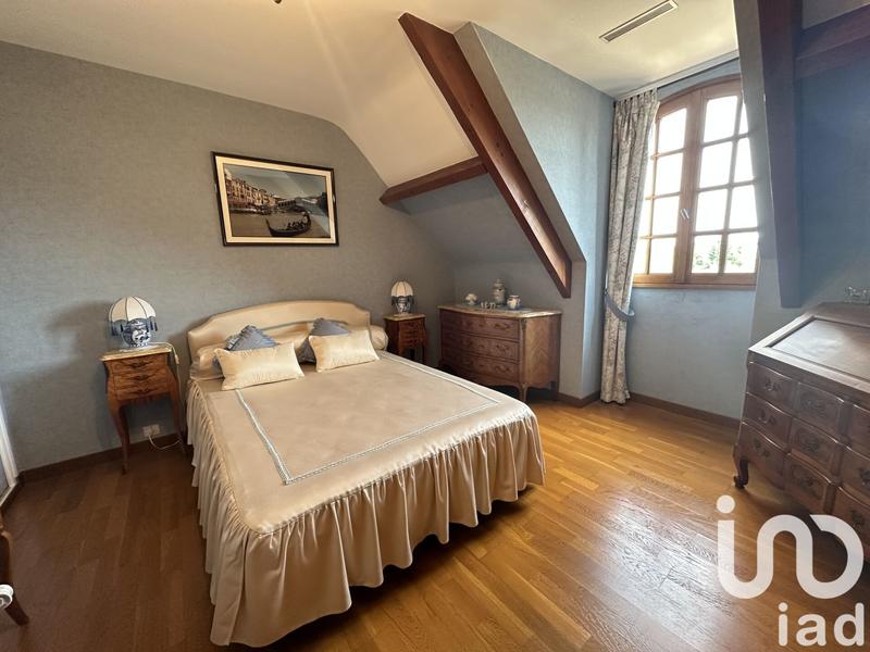 Maison - 159 m² - 8 pièces