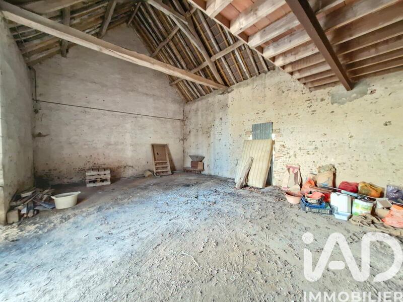 Maison - 270 m² - 9 pièces