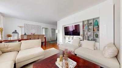 Appartement - 111 m² - 5 pièces