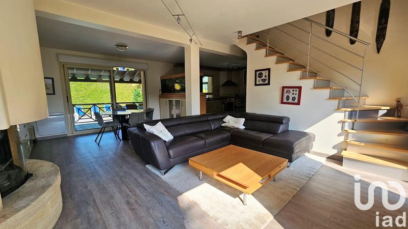 Maison - 105 m² - 5 pièces