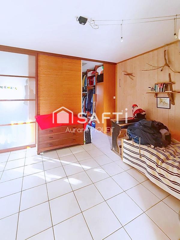 Maison - 150 m² - 4 pièces