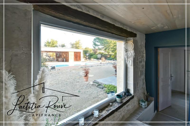 Maison - 370 m² - 8 pièces