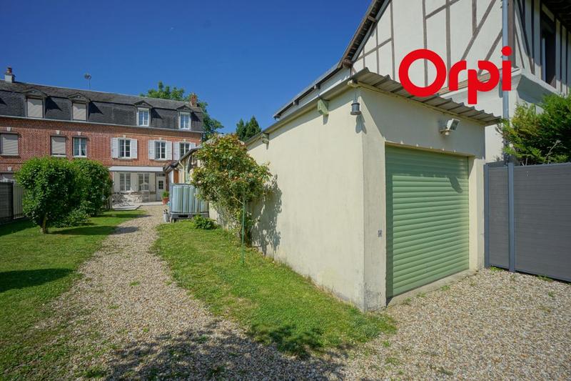 Maison - 110 m² - 6 pièces