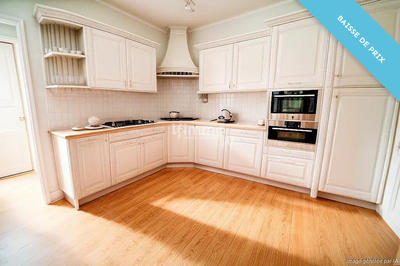 Maison - 97 m² - 5 pièces