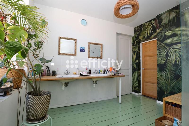 Maison - 128 m² - 5 pièces