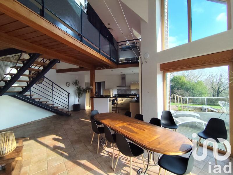 Maison de maîtres - 175 m² - 7 pièces