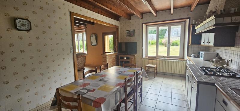 Maison - 94 m² - 4 pièces