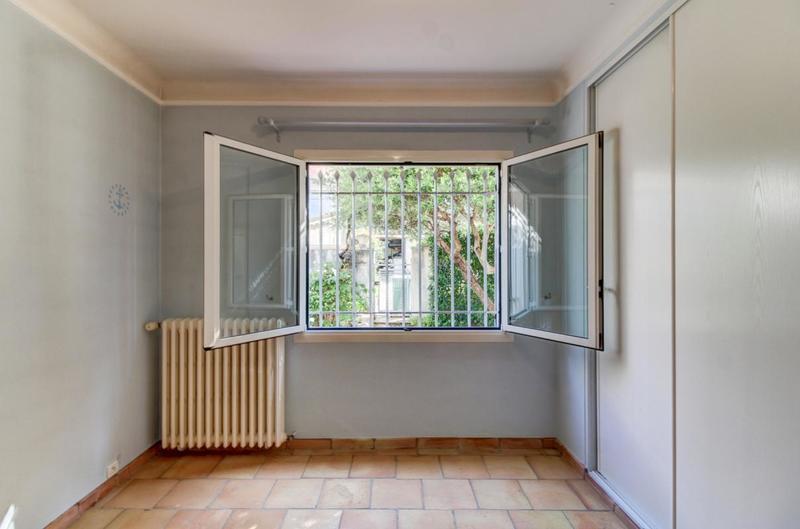 Villa - 181 m² - 6 pièces