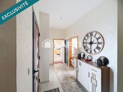 Maison - 94 m² - 4 pièces