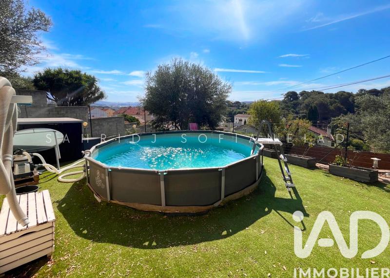 Maison - 112 m² - 4 pièces