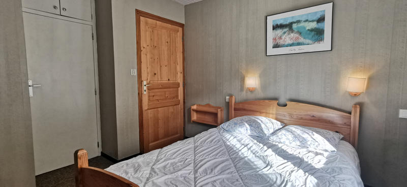 Maison - 201 m² - 7 pièces