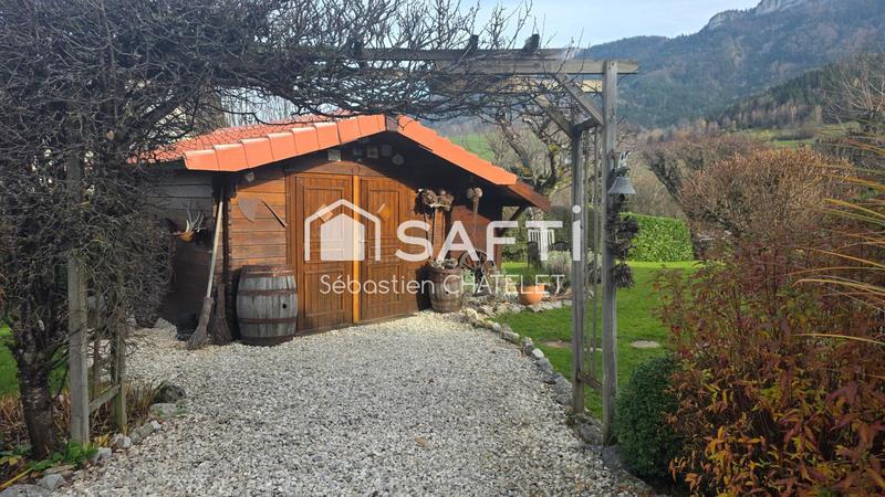 Châlet - 186 m² - 6 pièces