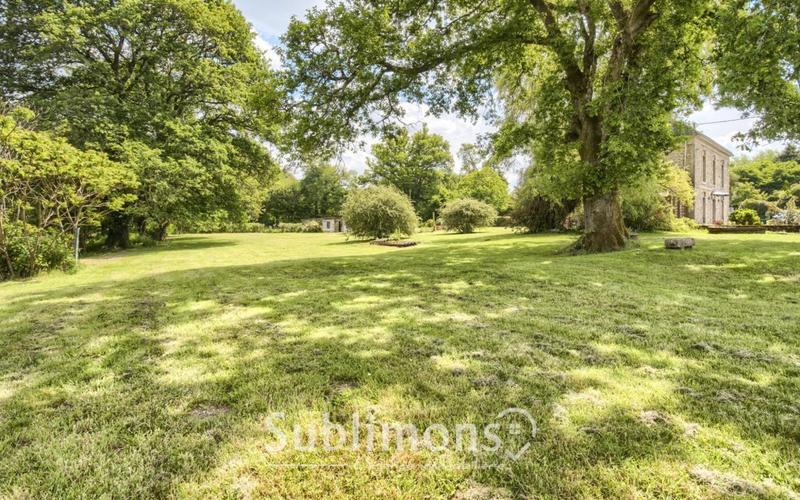 Maison ancienne - 220 m² - 9 pièces