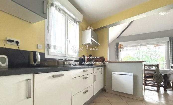 Maison contemporaine - 187 m² - 5 pièces