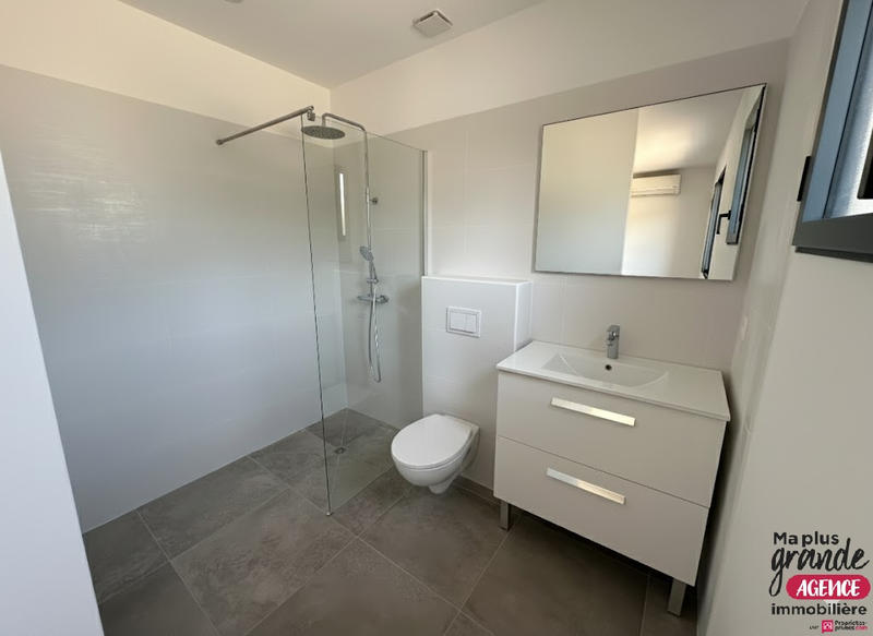 Maison - 105 m² - 4 pièces