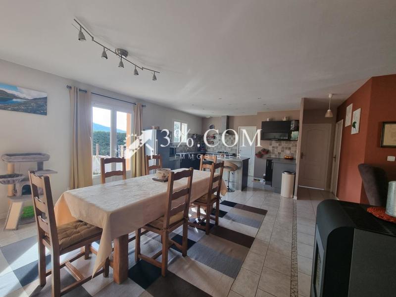 Villa - 101 m² - 4 pièces