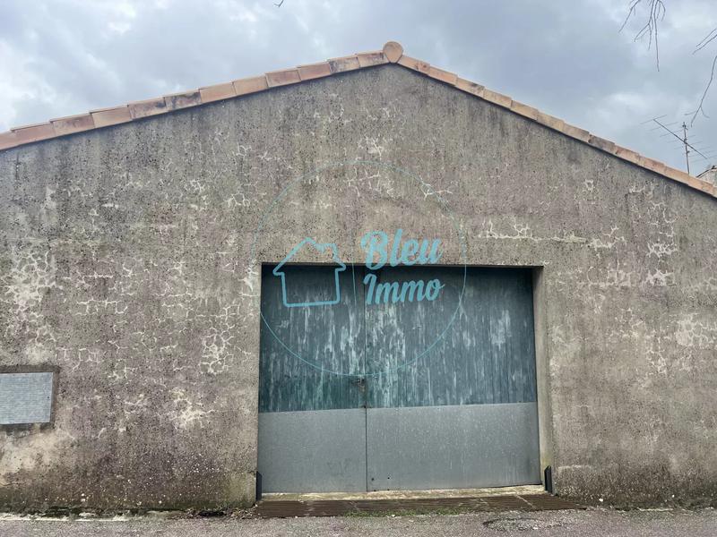 Grange - 90 m² - 1 pièce